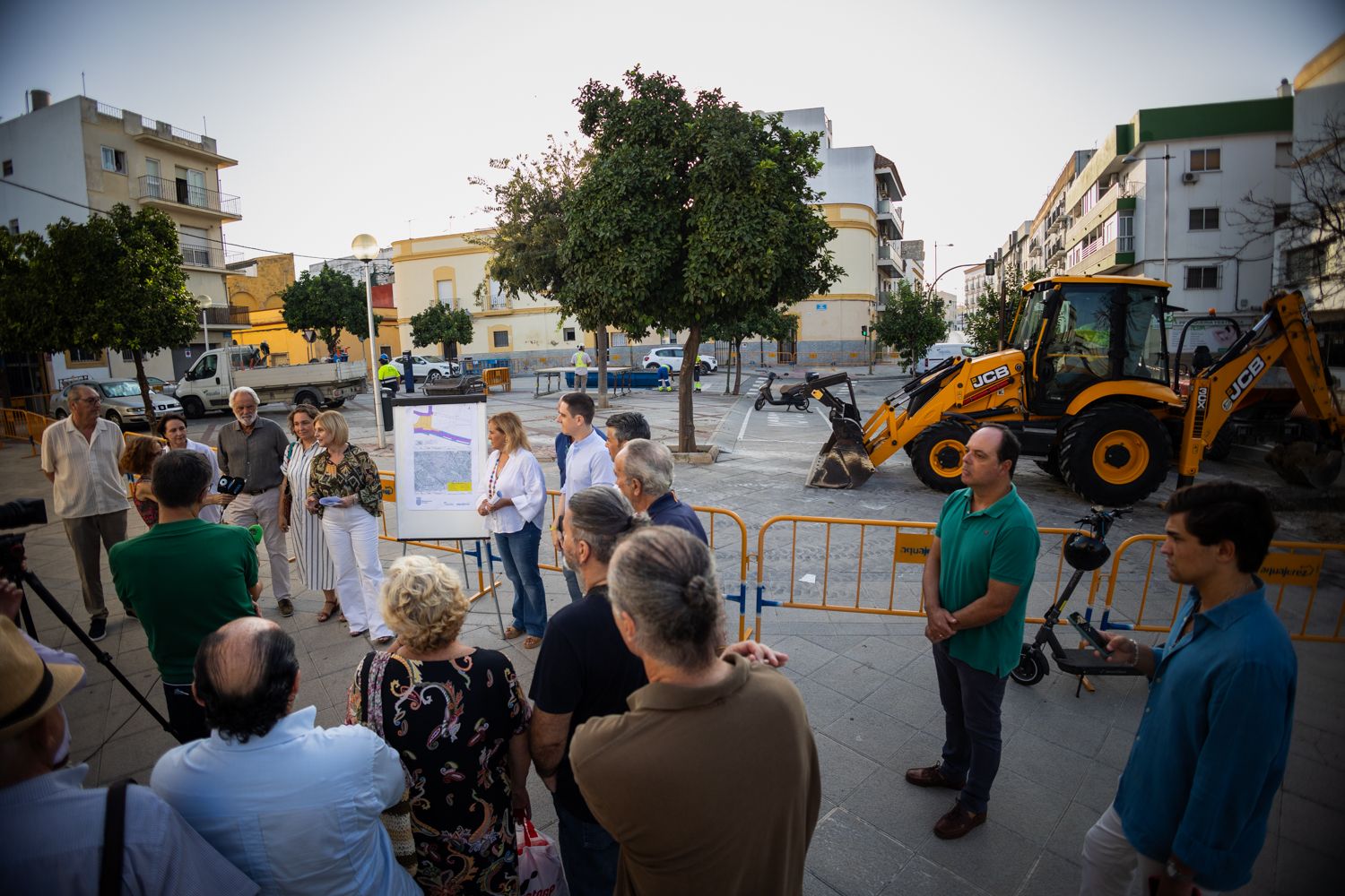 OBRAS PLAZA EL CARBON MARIA JOSE GARCIA PELAYO  001