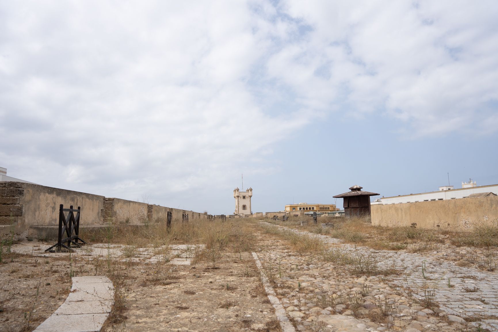 Zona superior de las Puertas de Tierra 