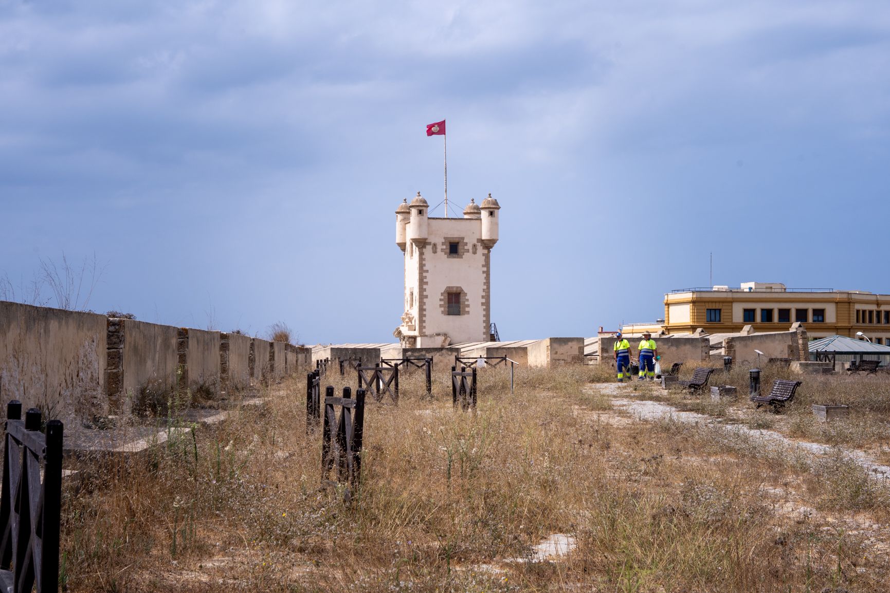 Puertas de Tierra en vista general
