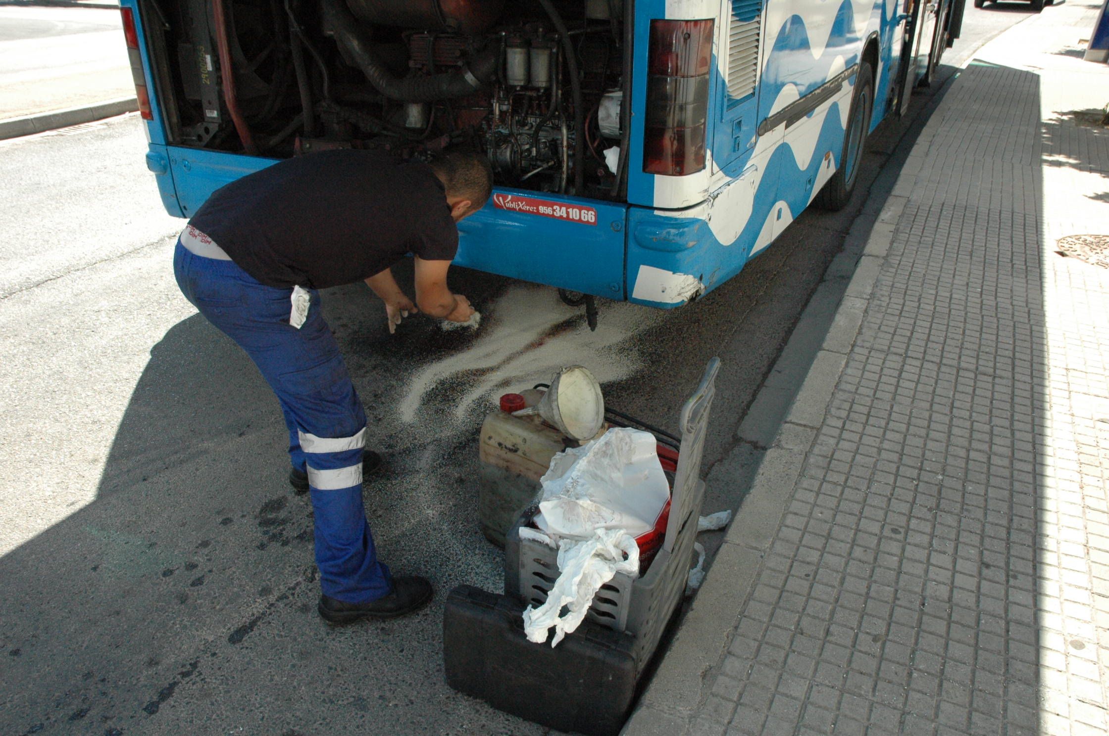 autobus_averiado_2.jpg