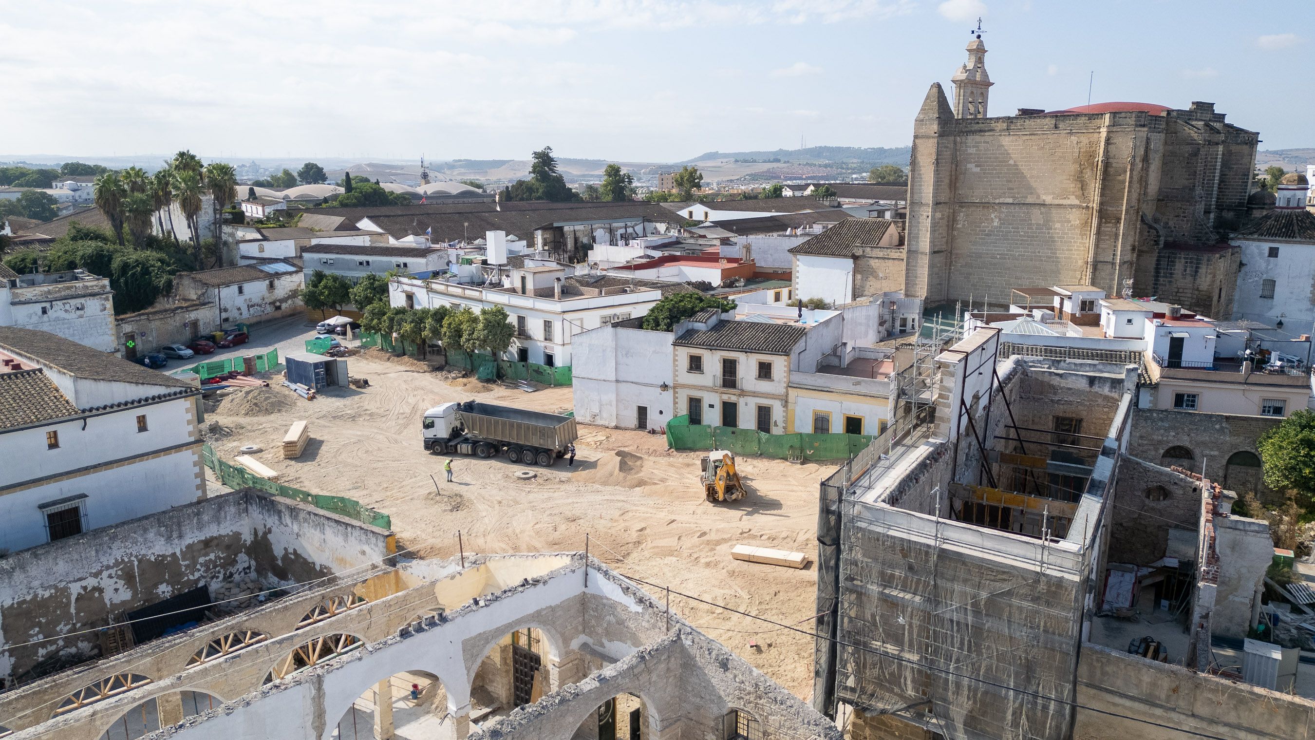 Las obras que se desarrollan en el centro de Jerez a vista de pájaro. La ronda del Caracol contará con una nueva sala de sauna, spa y masajes.