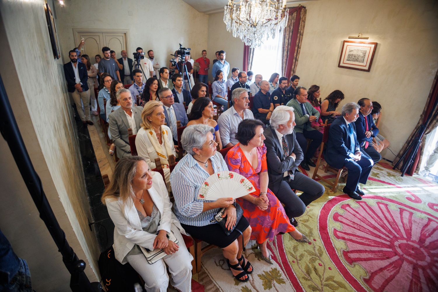 Los Reyes Magos y la Cartera Real de 2025 visitan el ayuntamiento de Jerez