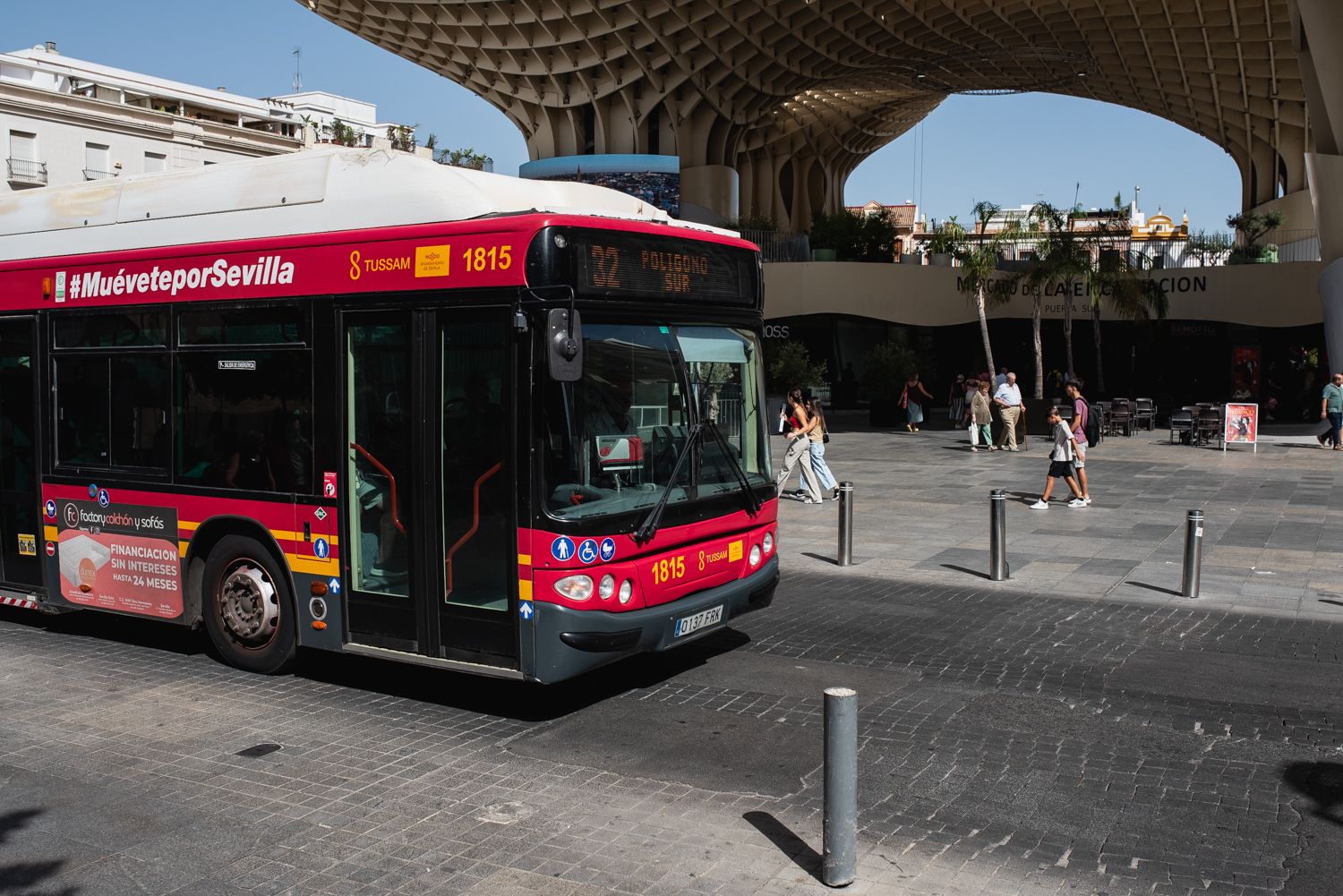 Un autobús de Tussam en Sevilla.