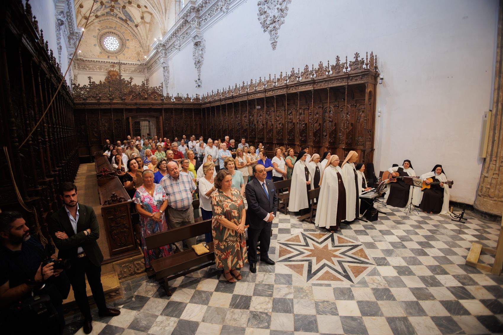 Presentación de las hermanas Carmelitas en la Cartuja