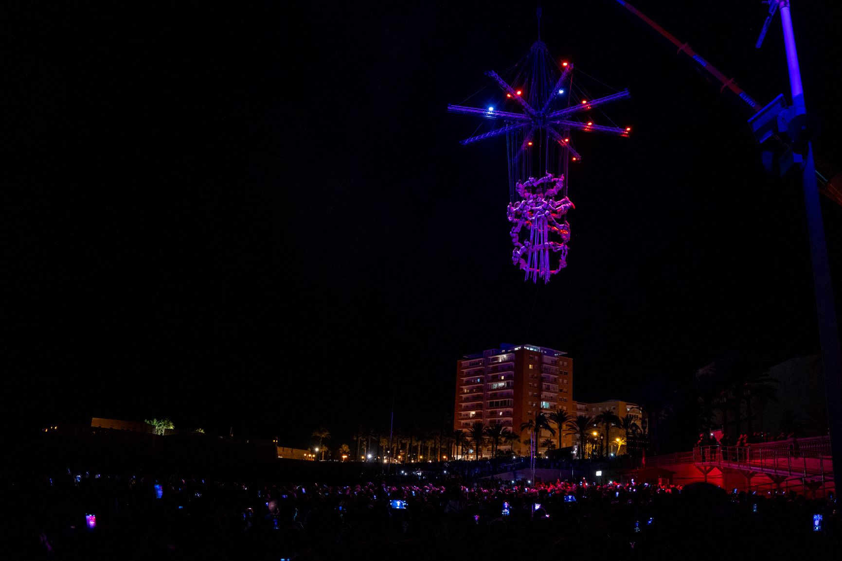Los fenicios desembarcan en Cádiz: La Caleta y los gaditanos caen ante la fuerza de los baus