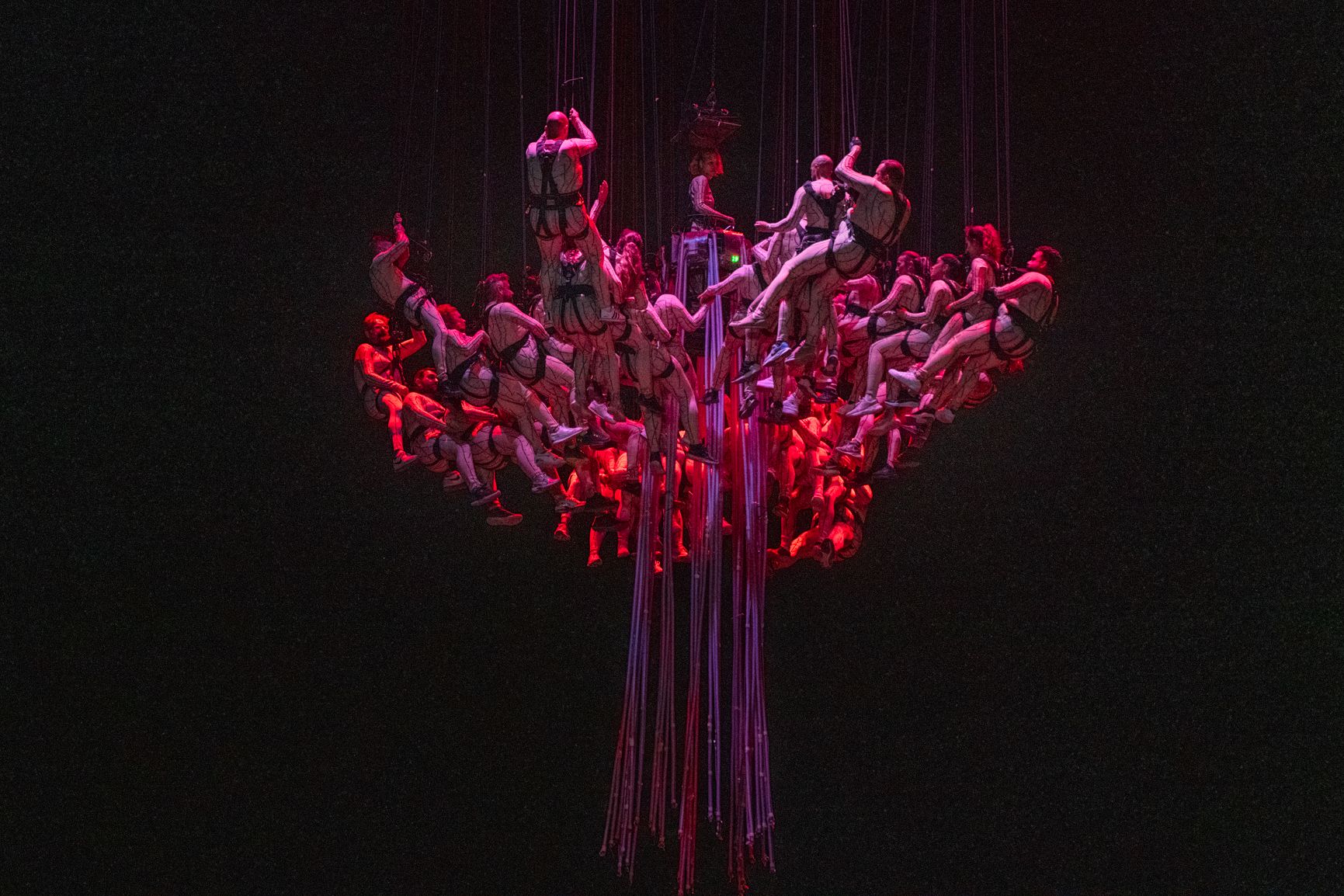 Los fenicios desembarcan en Cádiz: La Caleta y los gaditanos caen ante la fuerza de los baus