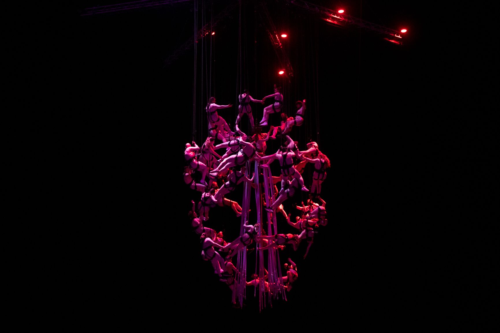 Los fenicios desembarcan en Cádiz: La Caleta y los gaditanos caen ante la fuerza de los baus