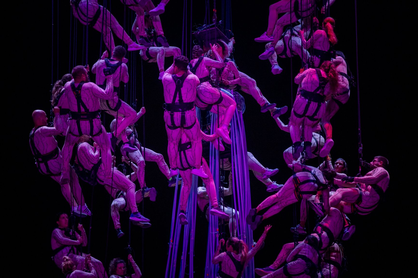 Los fenicios desembarcan en Cádiz: La Caleta y los gaditanos caen ante la fuerza de los baus