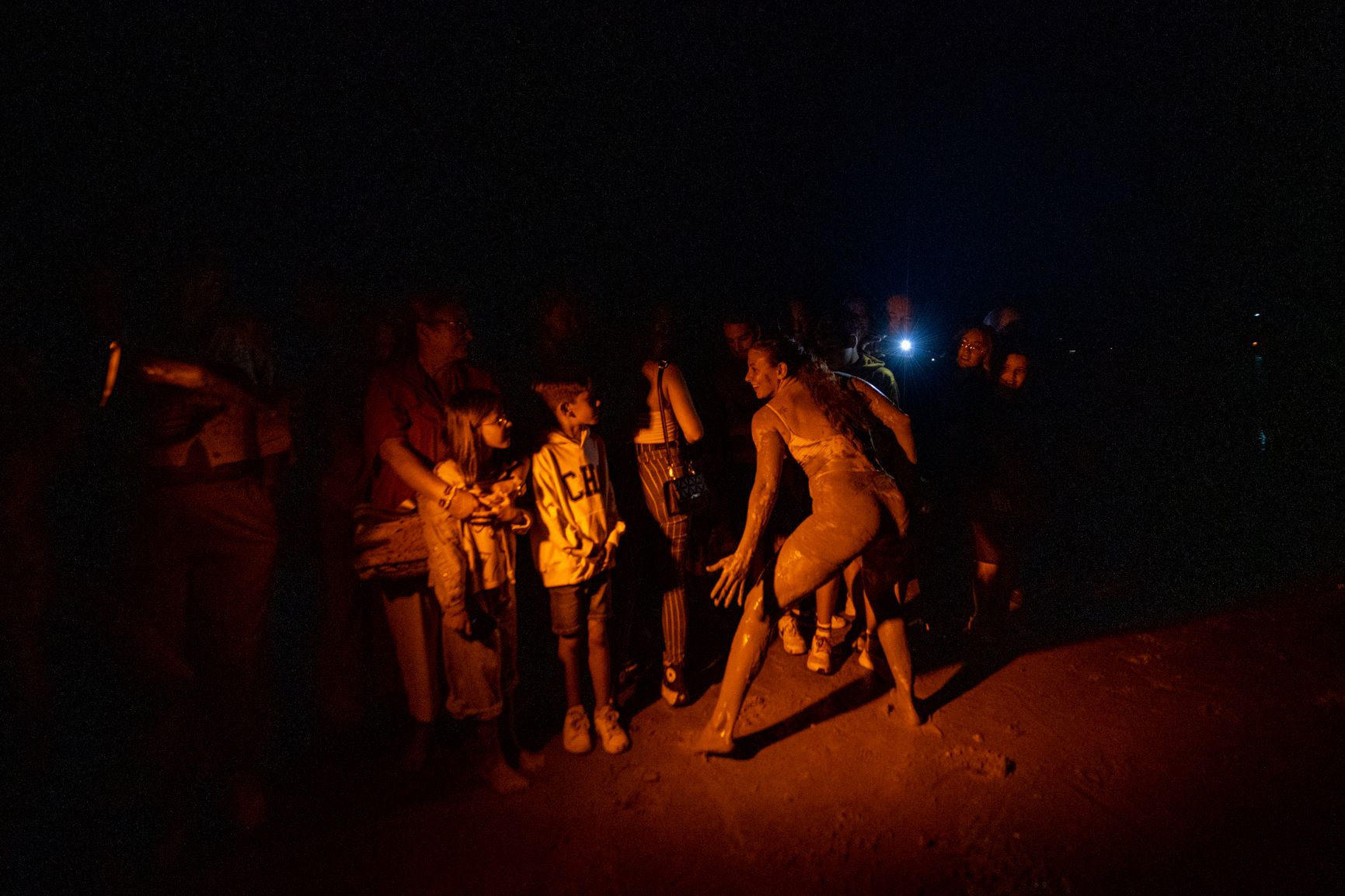 Los fenicios desembarcan en Cádiz: La Caleta y los gaditanos caen ante la fuerza de los baus