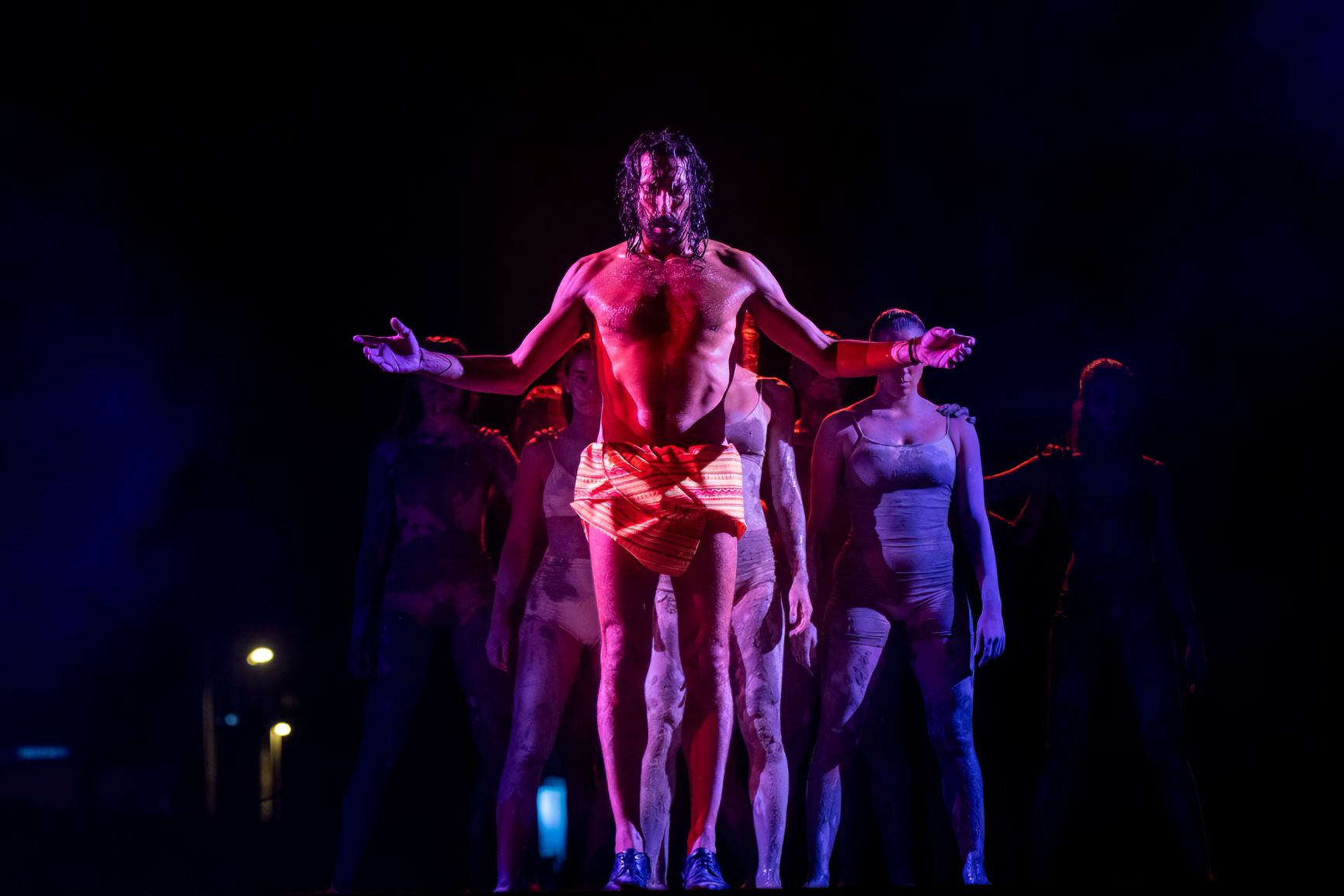 Los fenicios desembarcan en Cádiz: La Caleta y los gaditanos caen ante la fuerza de los baus