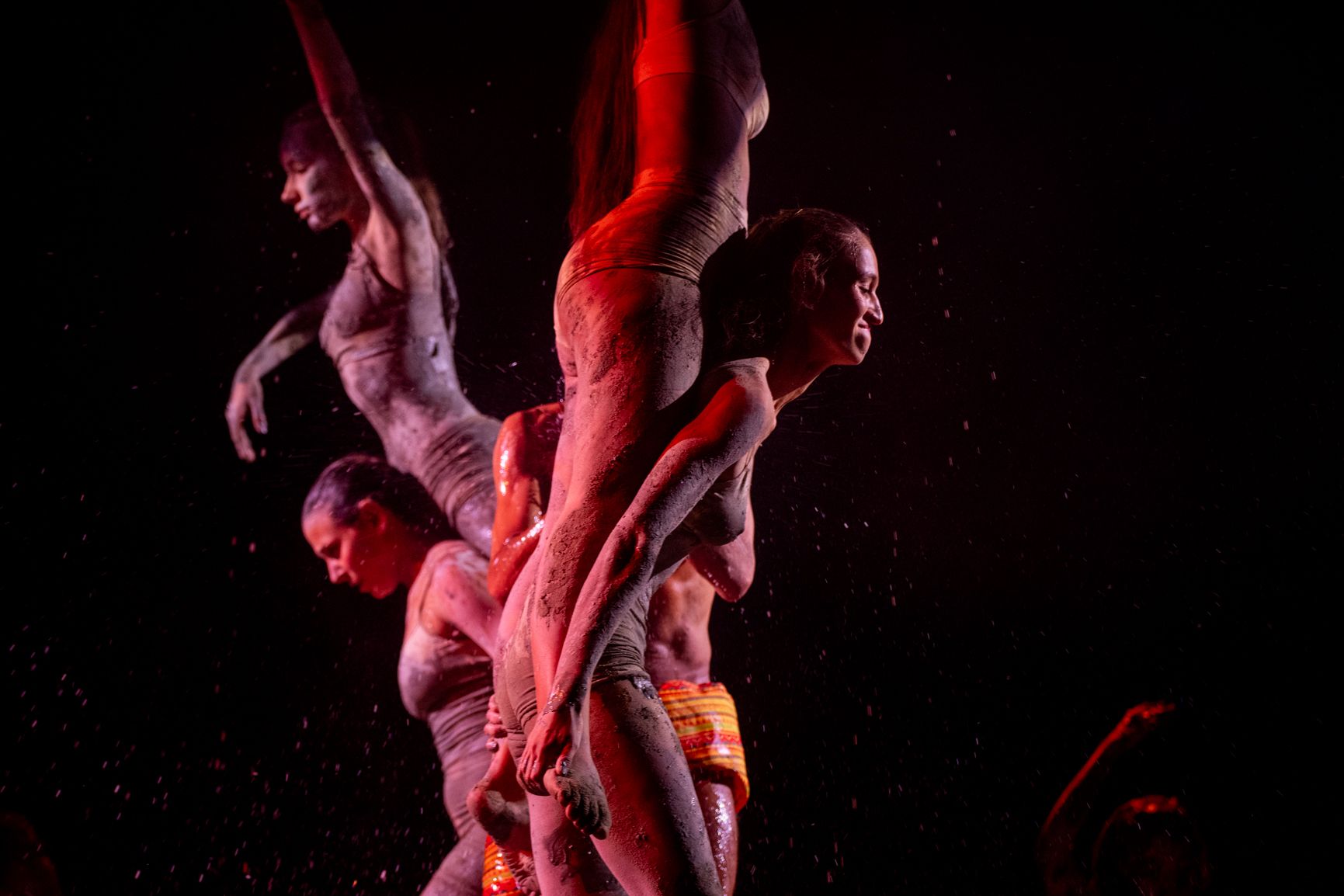 Los fenicios desembarcan en Cádiz: La Caleta y los gaditanos caen ante la fuerza de los baus
