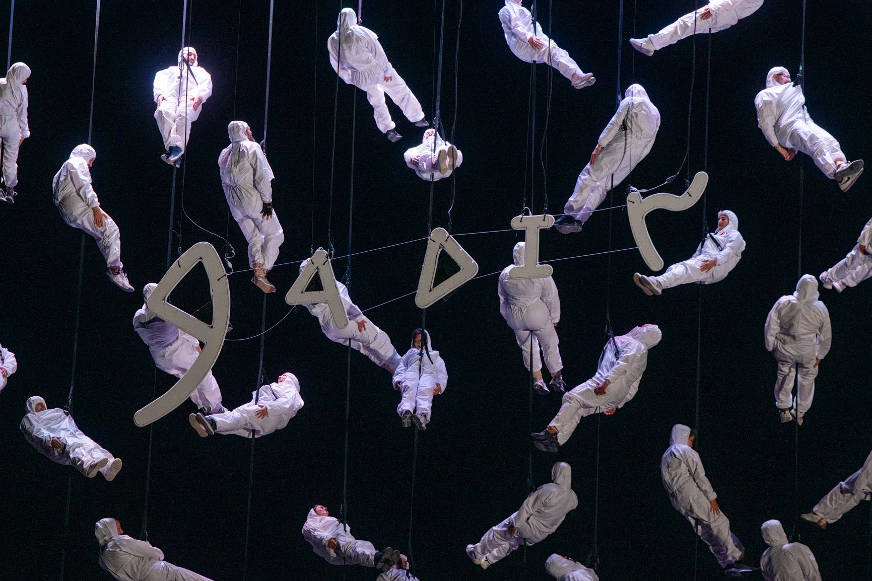 Los fenicios desembarcan en Cádiz: La Caleta y los gaditanos caen ante la fuerza de los baus