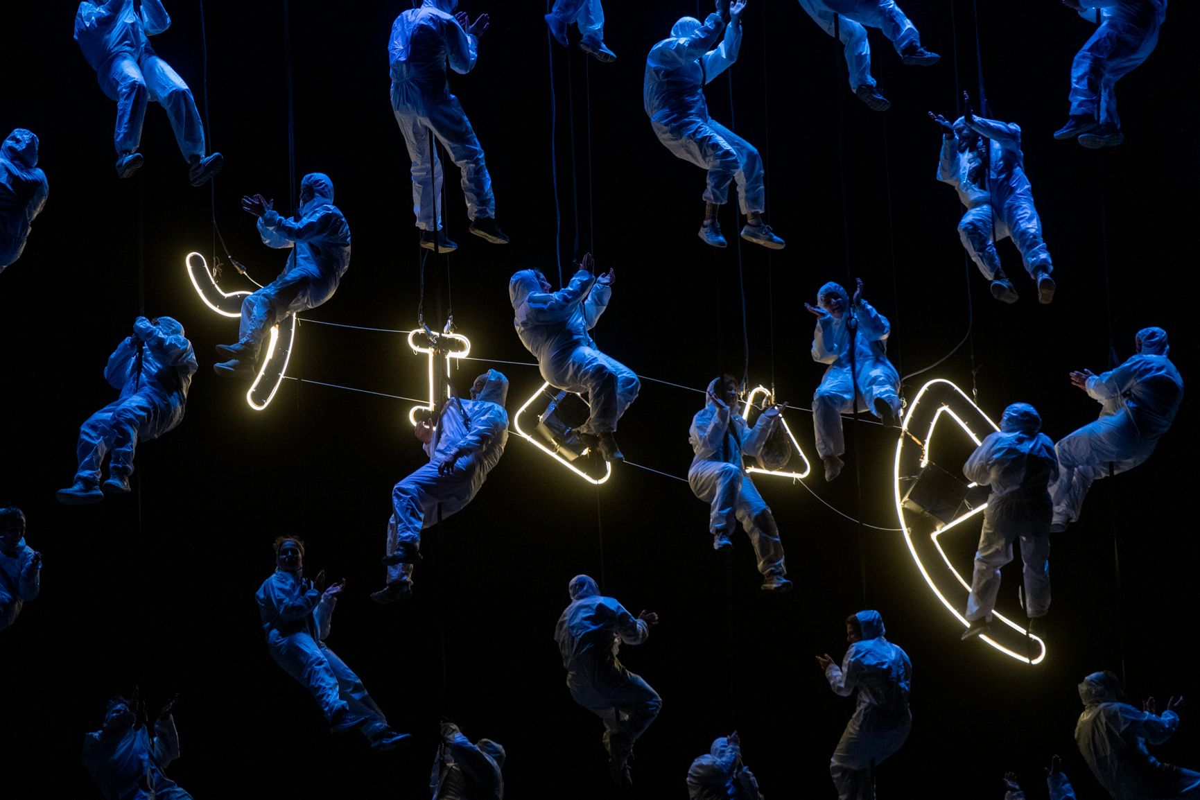 Los fenicios desembarcan en Cádiz: La Caleta y los gaditanos caen ante la fuerza de los baus