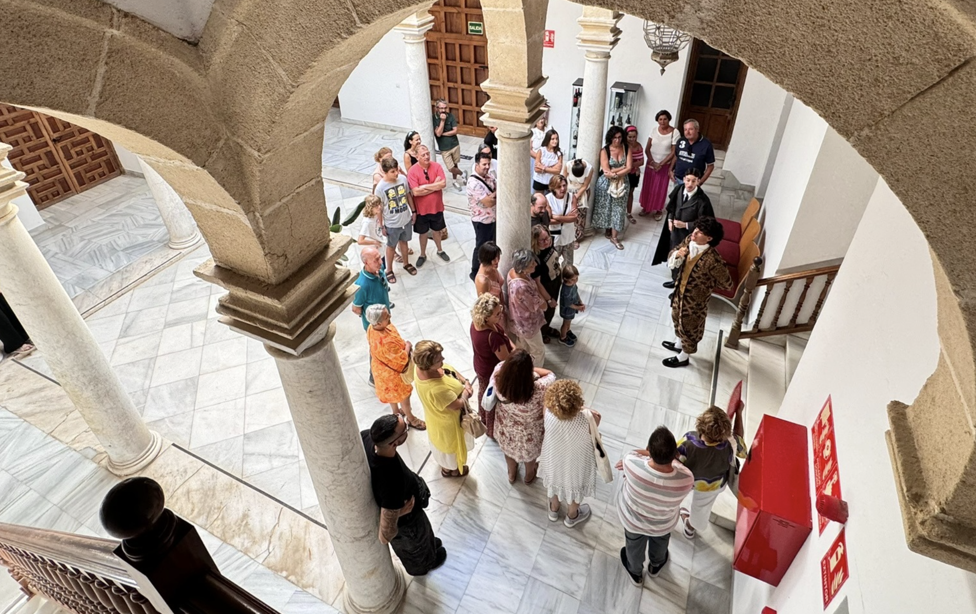 Visitas teatralizadas en El Puerto, uno de los planes para disfrutar este fin de semana.