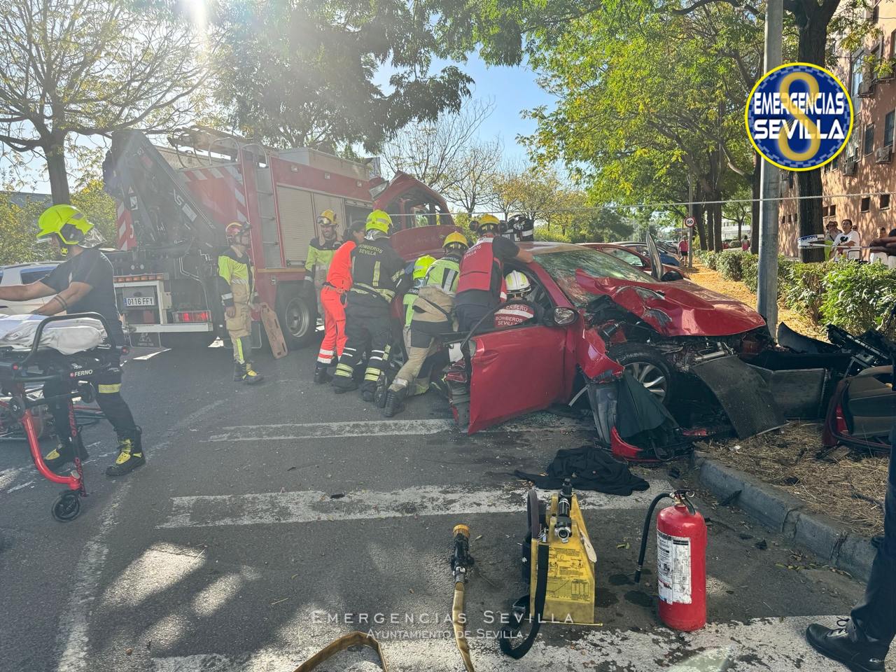El aparatoso siniestro vial en Sevilla.