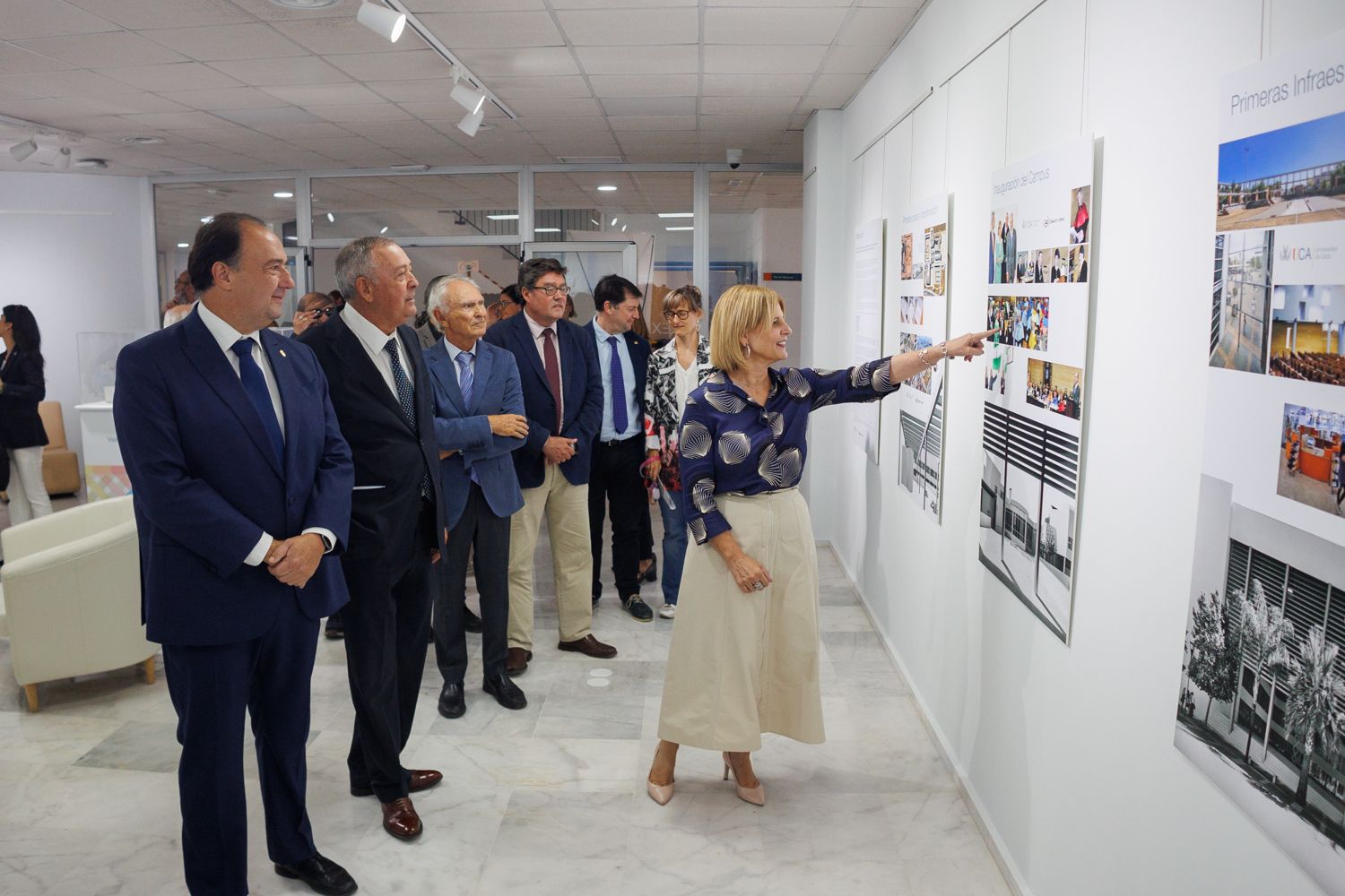 García-Pelayo, en la inauguración de las actividades del 20 aniversario del Campus de Jerez. García-Pelayo, en la inauguración de las actividades del 20 aniversario del Campus de Jerez.