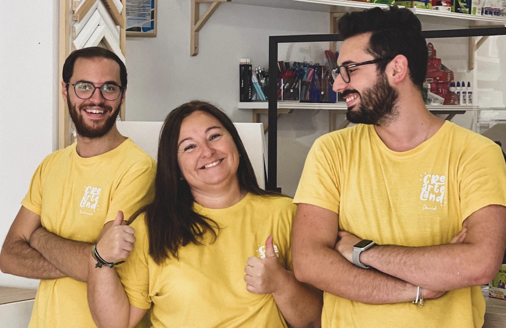 Los socios de Crearteland, que abre su segundo local en el centro de El Puerto. Los socios de Crearteland, que abre su segundo local en el centro de El Puerto.