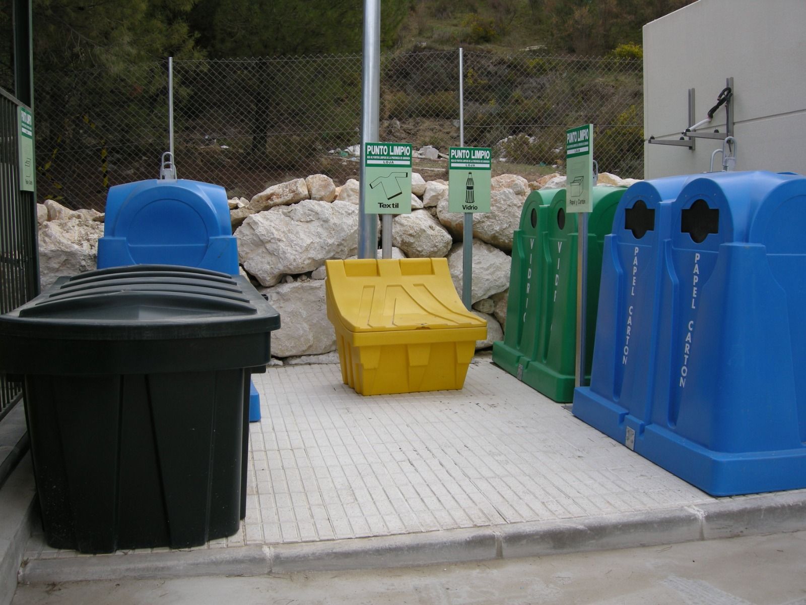 Modelo de Punto Limpio que la Junta licita para Camas y Chipiona. 