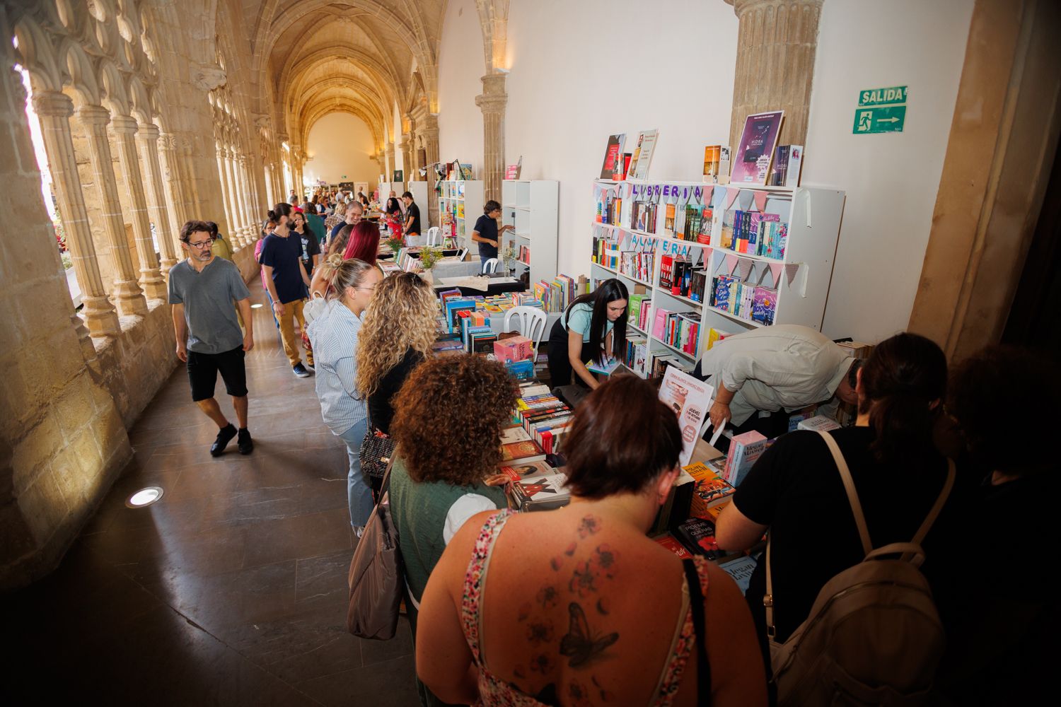 Inauguración de la Feria del Libro de Octubre de Jerez, en una edición pasada. Inauguración de la Feria del Libro de Octubre de Jerez, en una edición pasada.