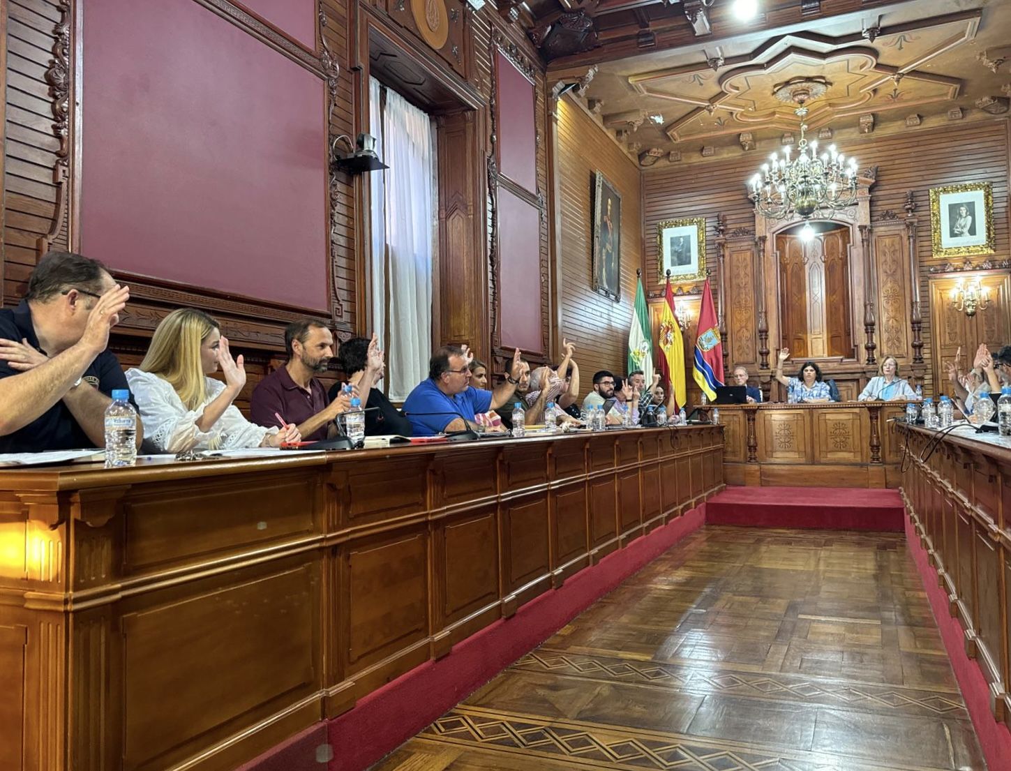 El pleno municipal de Sanlúcar, celebrado la pasada semana.