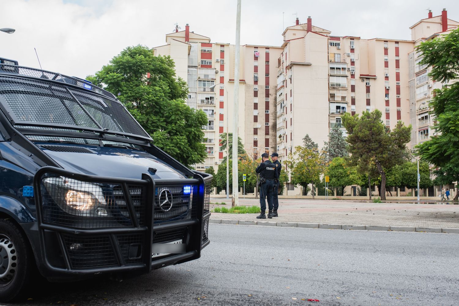 El operativo policial en el Polígono Sur de Sevilla, en imágenes.
