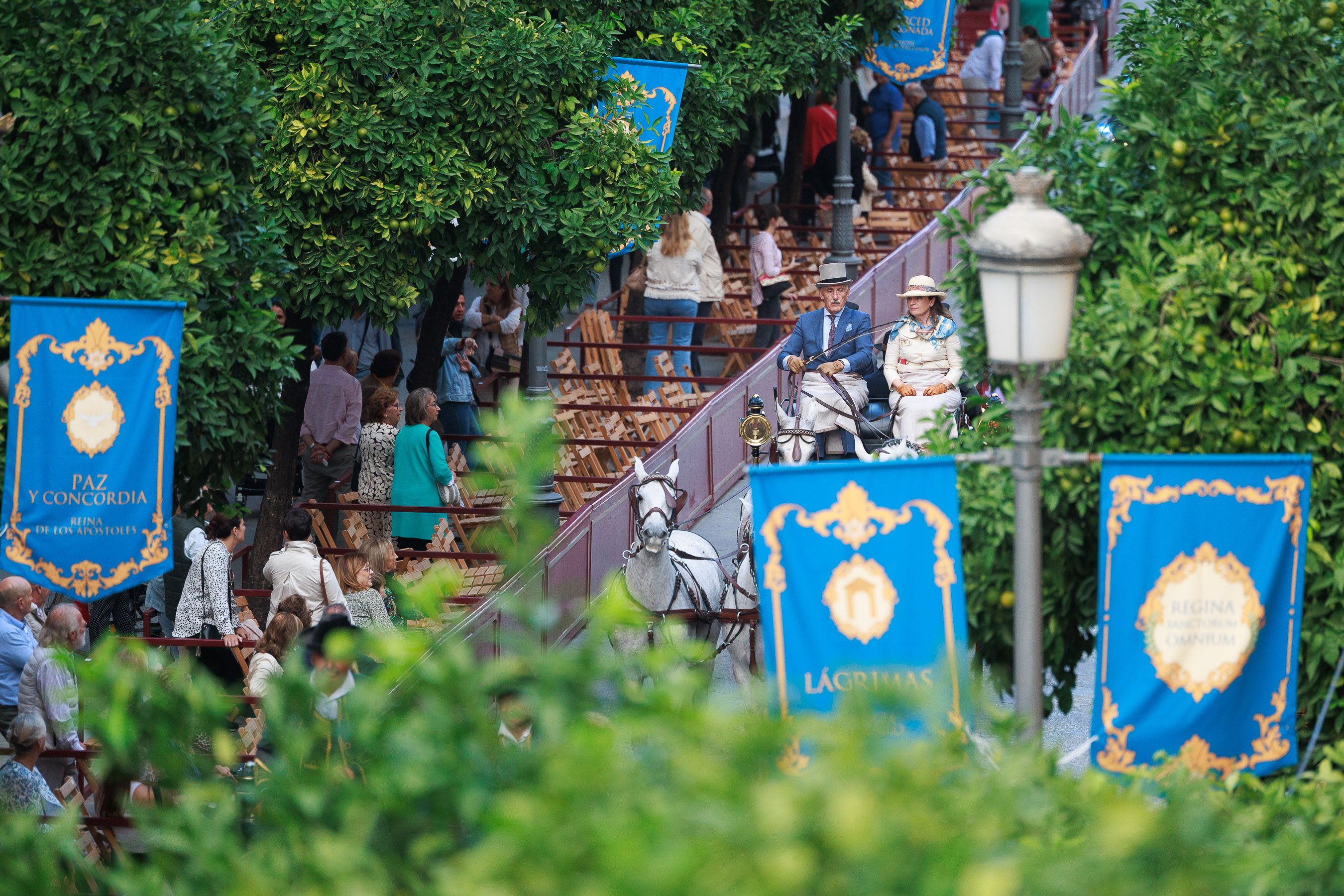 Así ha sido el desfile ecuestre por el centro de Jerez