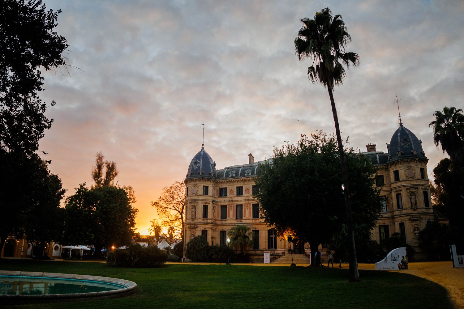 Así ha sido el desfile ecuestre por el centro de Jerez