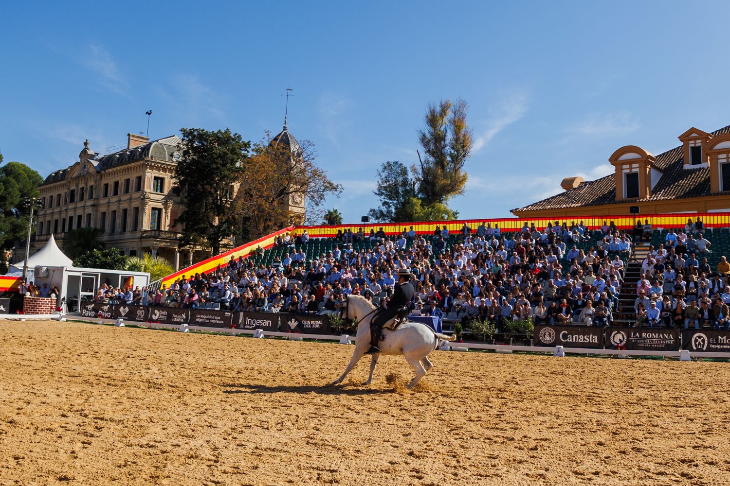 Una mañana de sábado en el concurso nacional de doma vaquera
