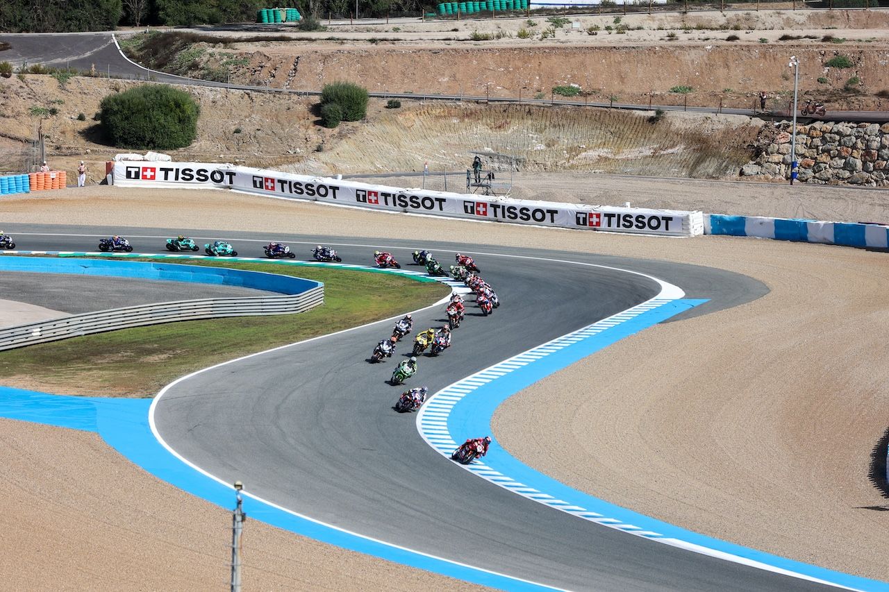El domingo de Superbikes en Jerez.  KITO DOÑA