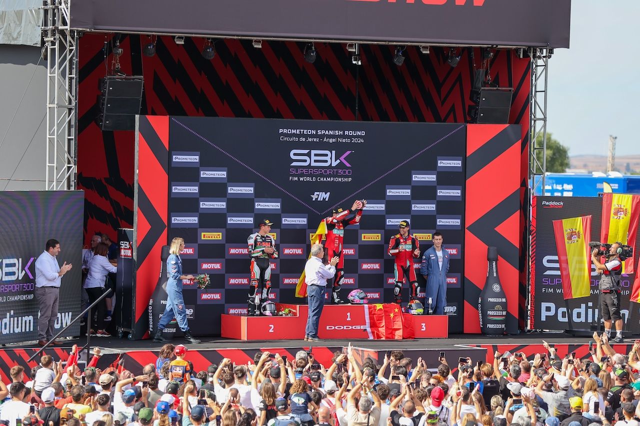 El domingo de Superbikes en Jerez.  KITO DOÑA