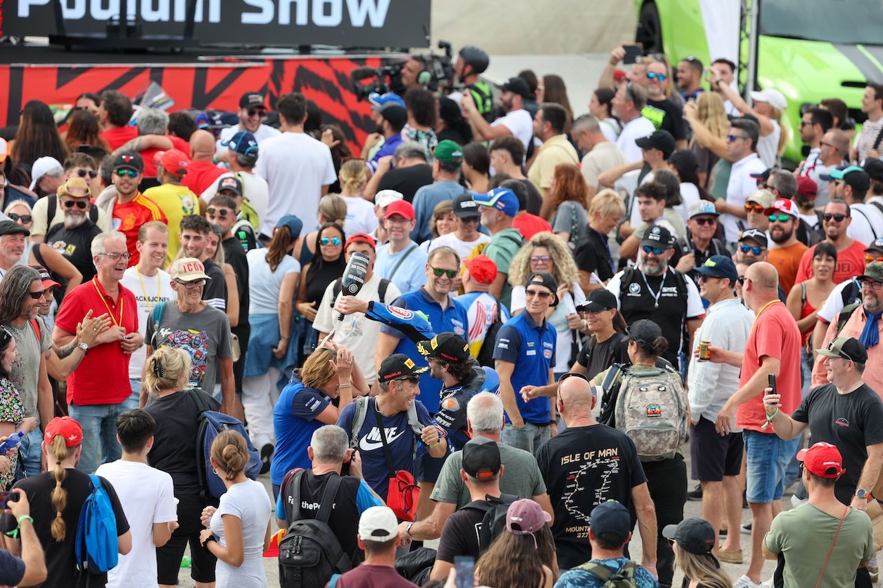 El domingo de Superbikes en Jerez.  KITO DOÑA