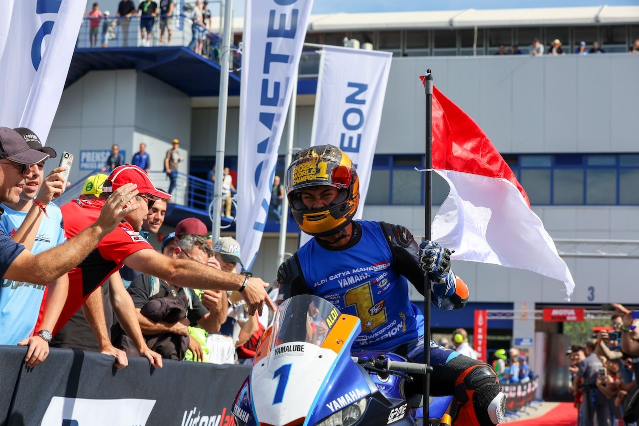 El domingo de Superbikes en Jerez.  KITO DOÑA