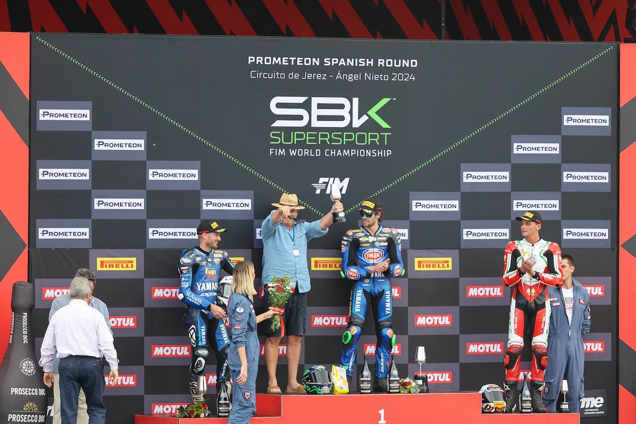 El domingo de Superbikes en Jerez.  KITO DOÑA