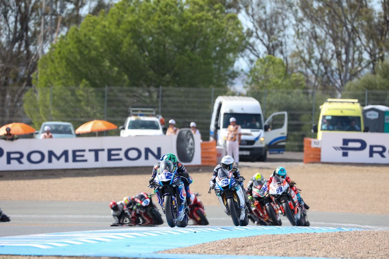 El domingo de Superbikes en Jerez.  KITO DOÑA