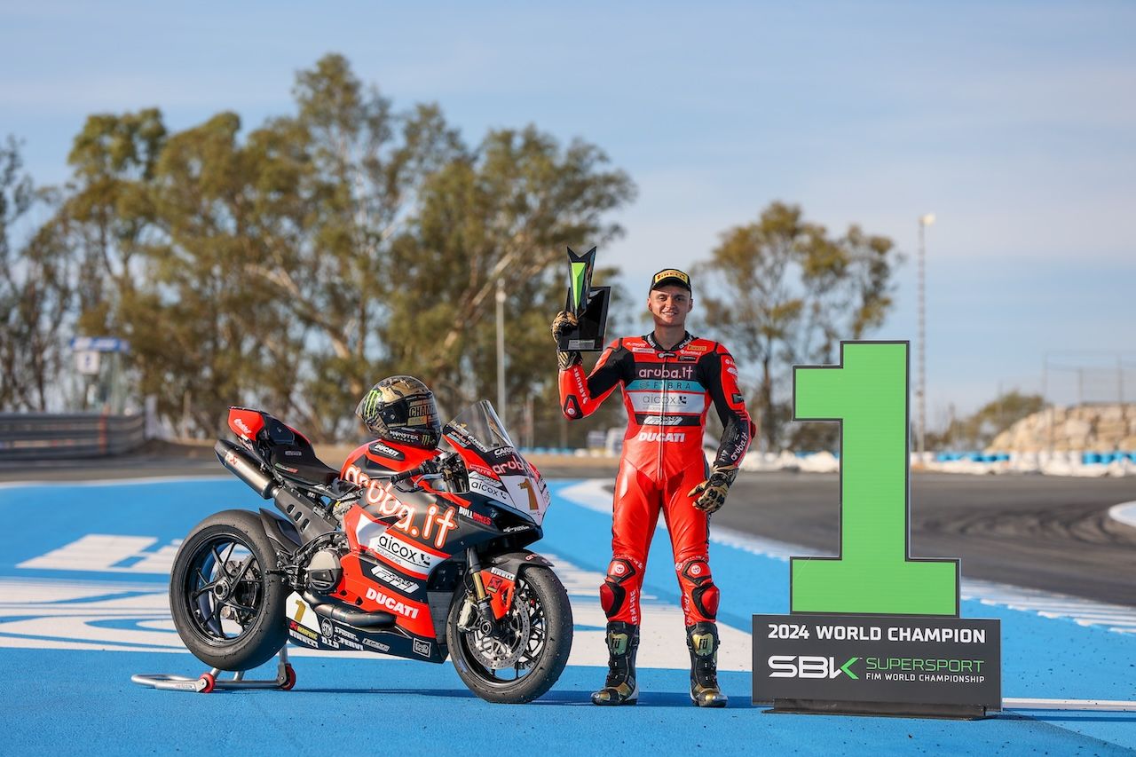 El domingo de Superbikes en Jerez.  KITO DOÑA