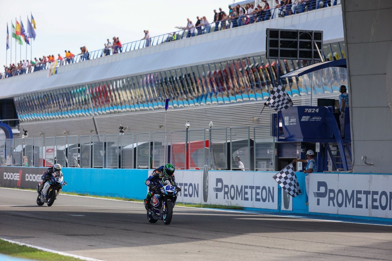 El domingo de Superbikes en Jerez.  KITO DOÑA