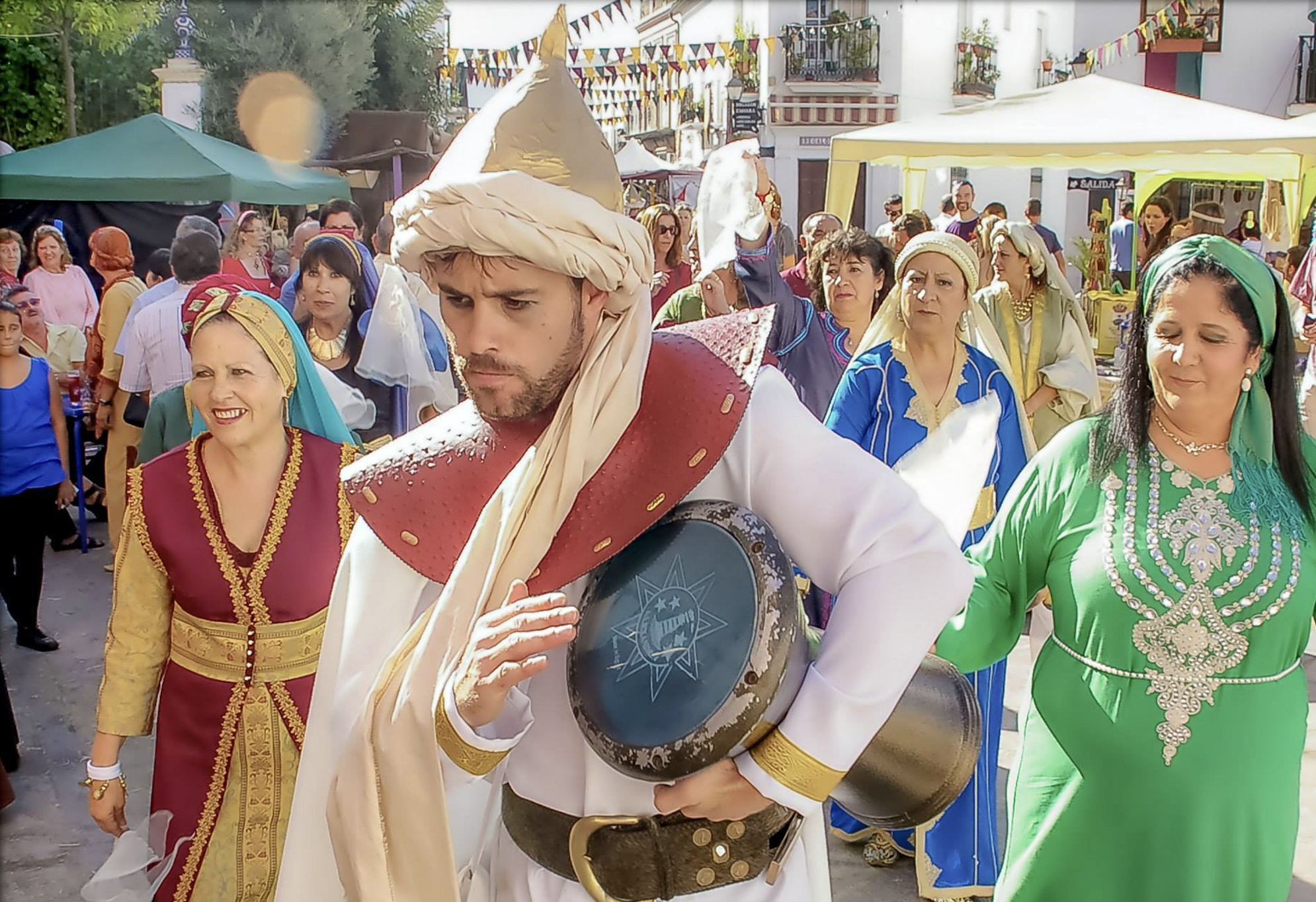 Zahara de la Sierra se traslada a la Edad Media. Imagen de una anterior Toma de la Villa.