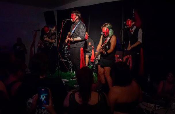 Odisea, una de las bandas de metal que tocarán en La Báskula en Cádiz. ODISEA Odisea, una de las bandas de metal que tocarán en La Báskula en Cádiz. ODISEA