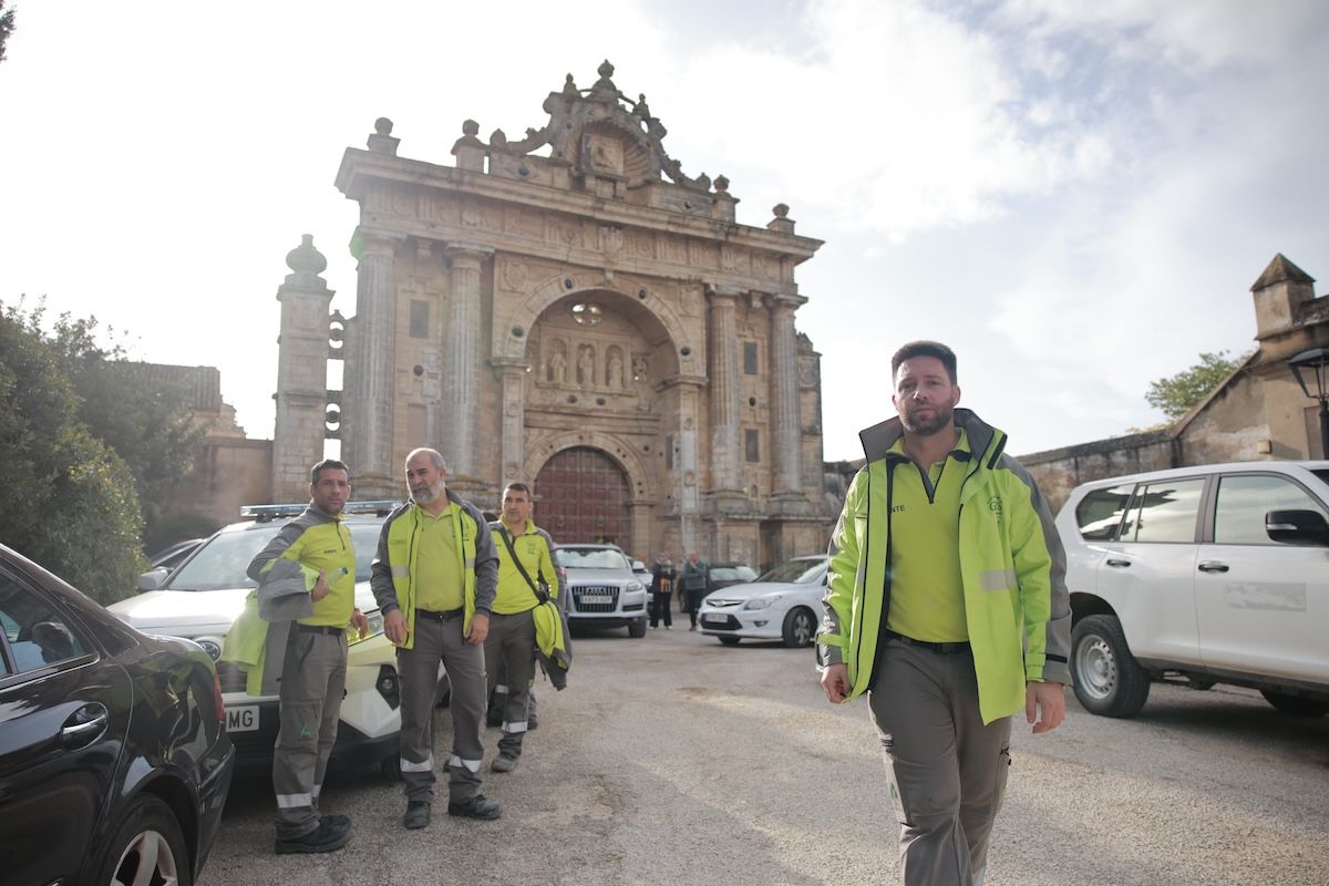 Desalojo de los vecinos por el desborde del Guadalete