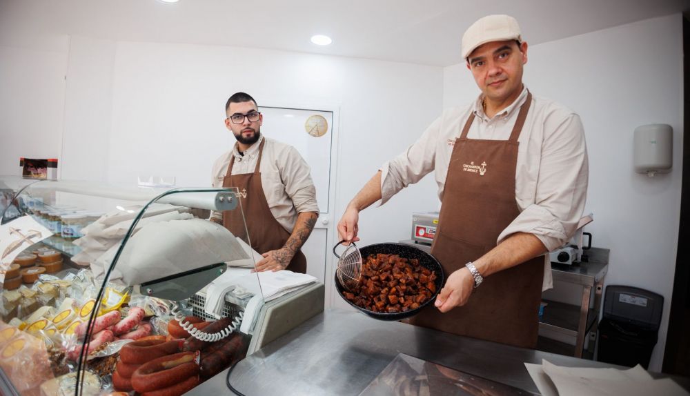 CHICHARRON DE BRONCE 03