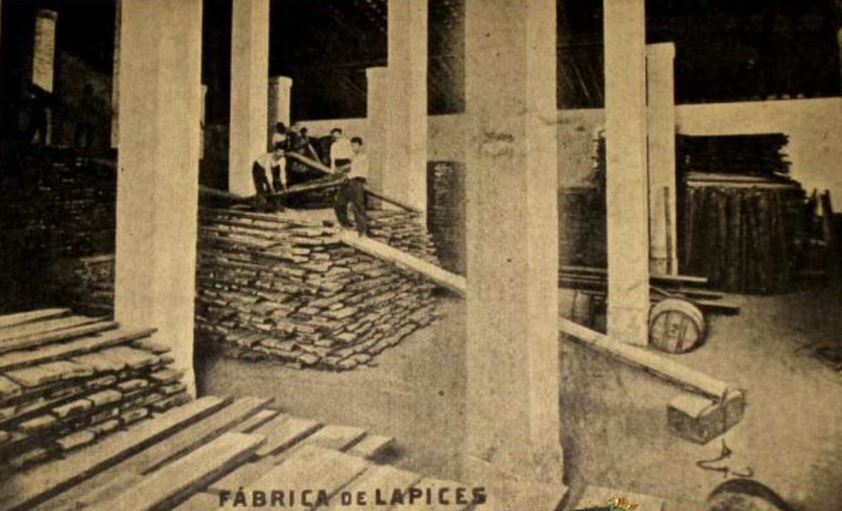 Las maderas se trataban en esta fábrica de lápices de la familia Vergara en Jerez.