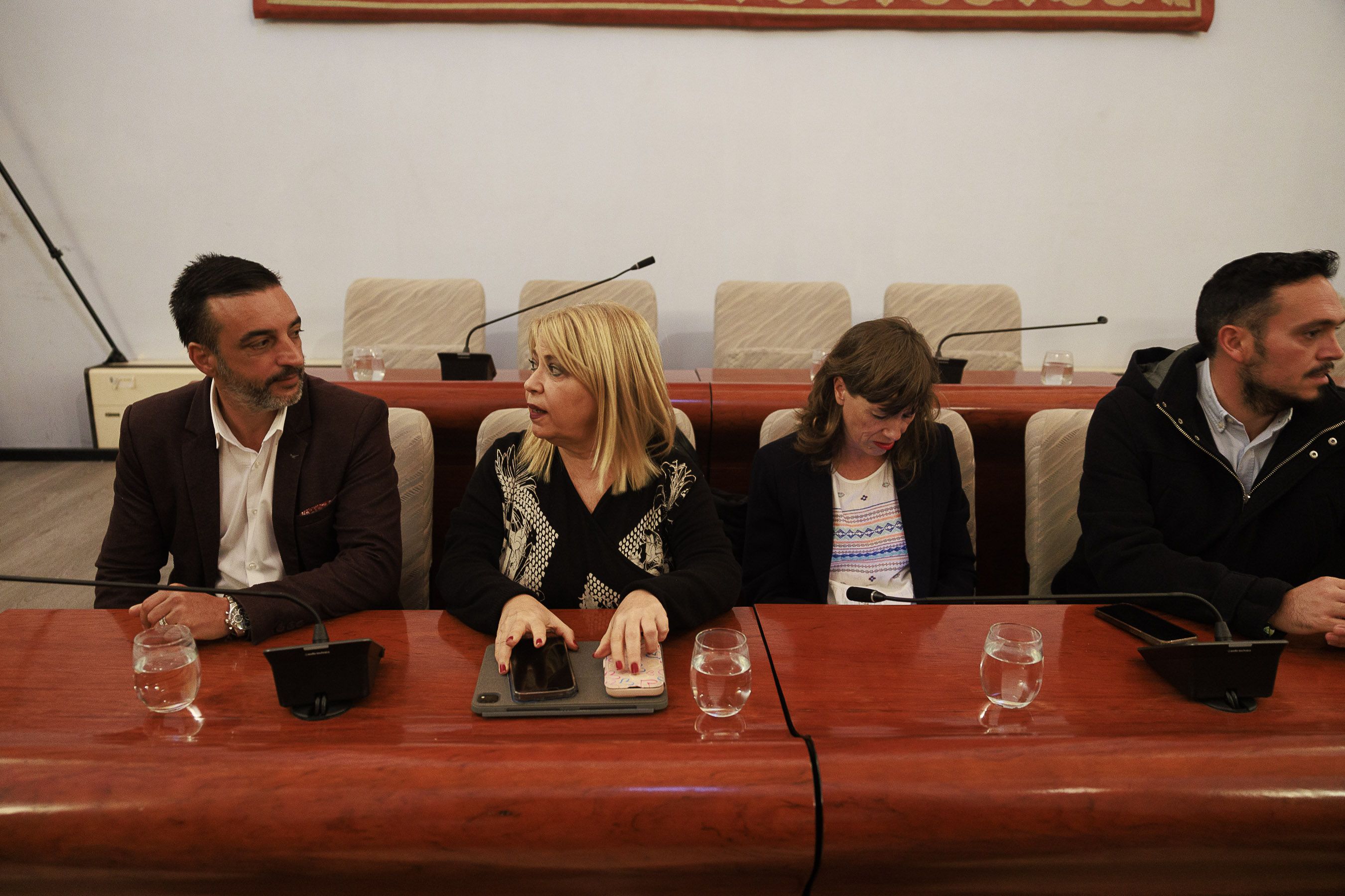 Mamen Sánchez, en la bancada socialista, en un pleno extraordinario reciente en el Ayuntamiento de Jerez.