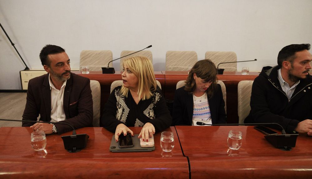 Mamen Sánchez, en la bancada socialista, en un pleno extraordinario reciente en el Ayuntamiento de Jerez.