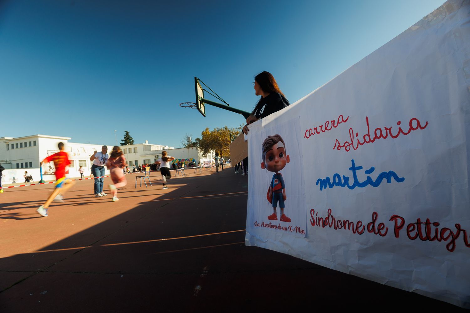 Las imágenes de la carrera solidaria por Martín, el X Men de Jerez