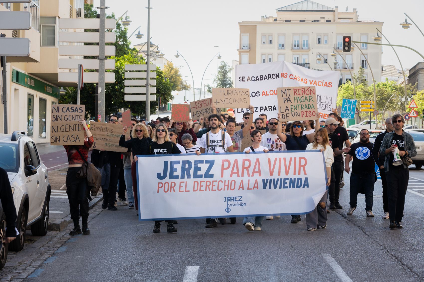  Multitudinaria manifestación por el derecho a una vivienda digna en Jerez