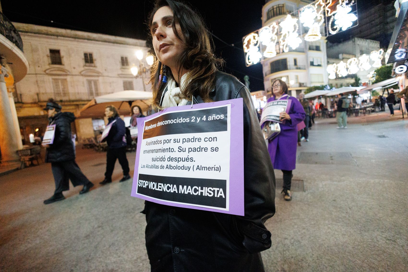 Vigilia por las mujeres asesinadas en 2024