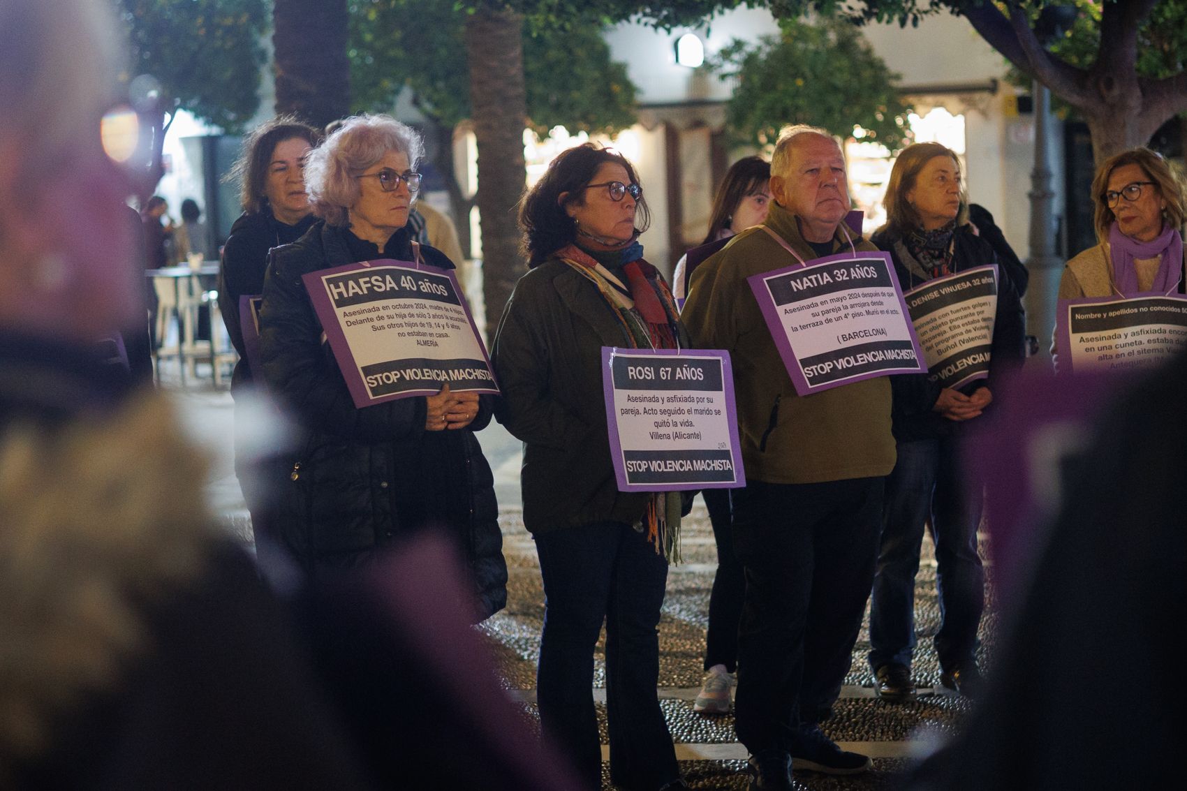 Vigilia por las mujeres asesinadas en 2024