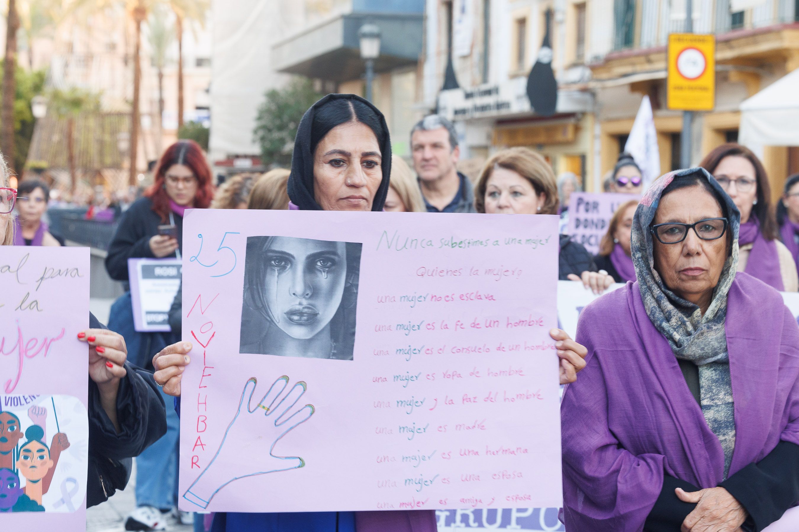 La manifestación por el 25N en Jerez