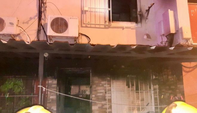 La vivienda afectada por el fuego.