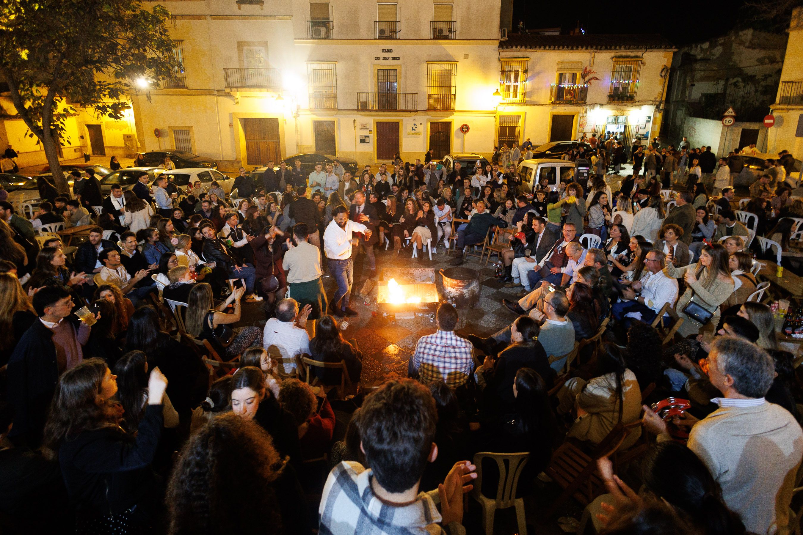 Jerez se llena en el segundo fin de semana de Zambombas.